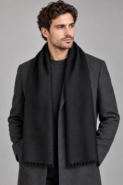 Stola Lana 100% var Nero — indossato, foto Tessago