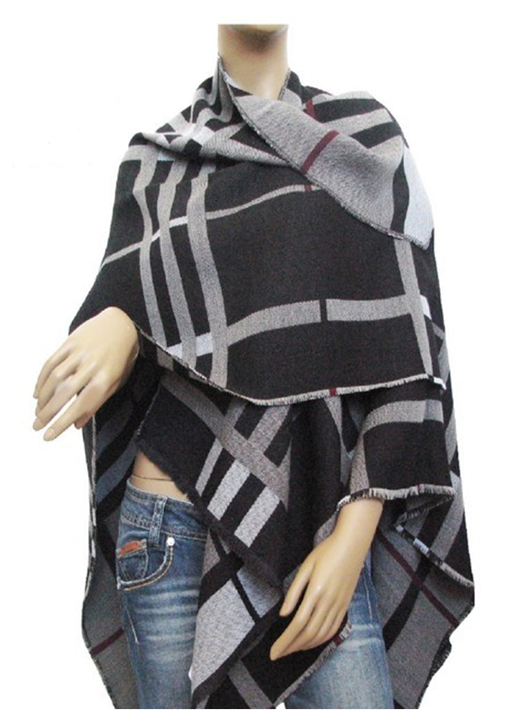 Poncho multi composizione wv 46% ,wo 27% ,pc 27% Jacquard double fax grigio , nero